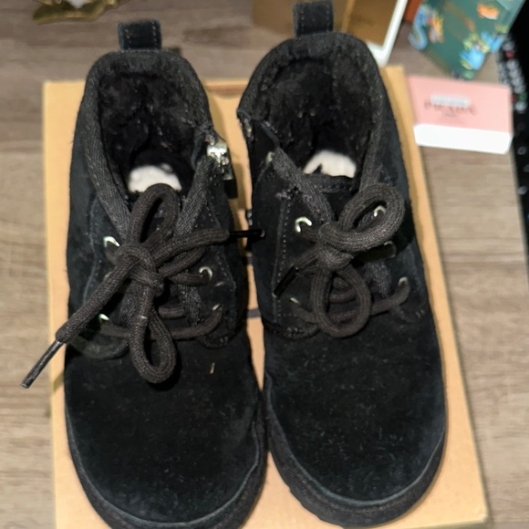 UGG Classic Black Boots - Picture 5 of 5